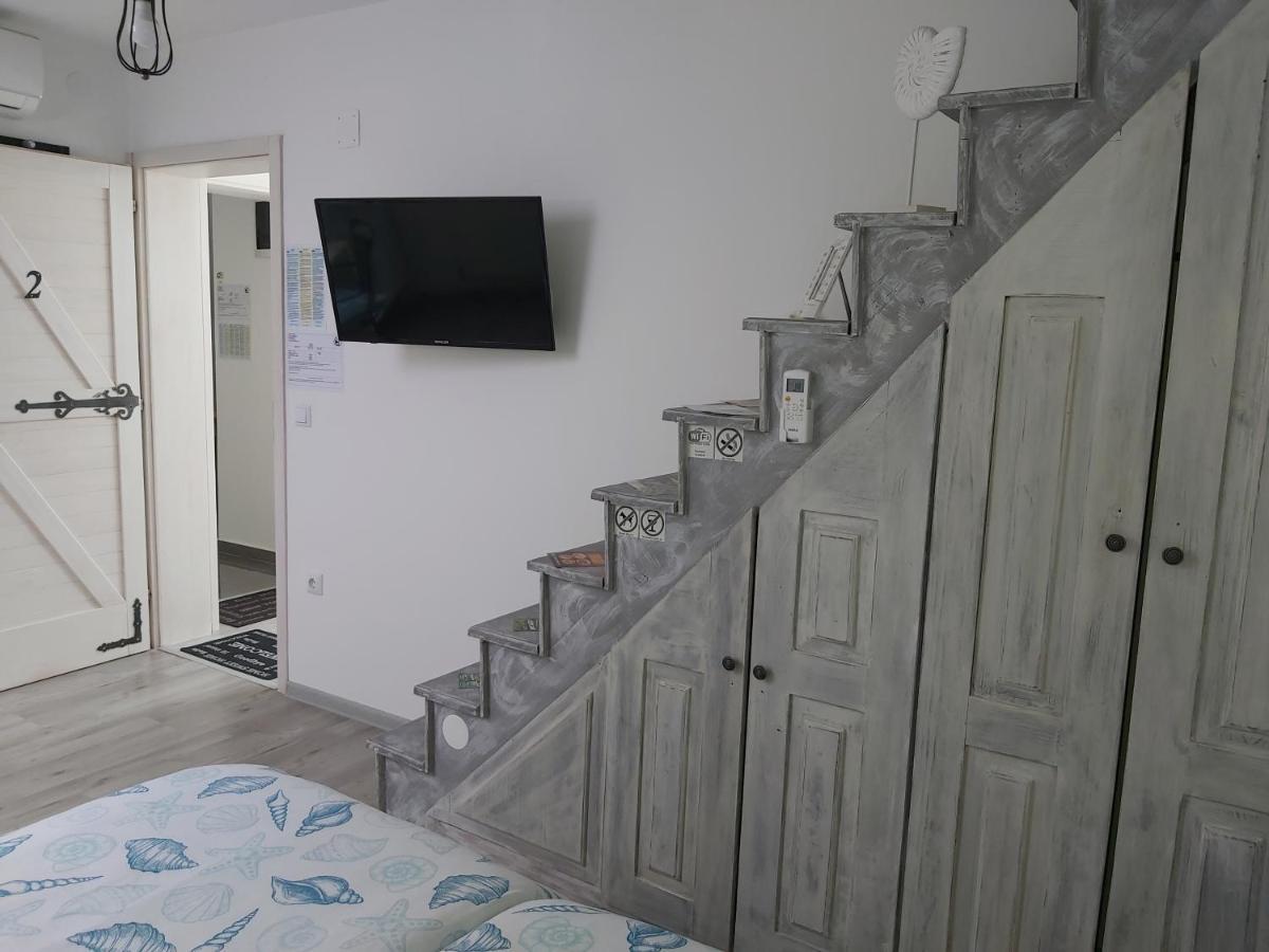 Rooms Grizzly Слуни Екстериор снимка