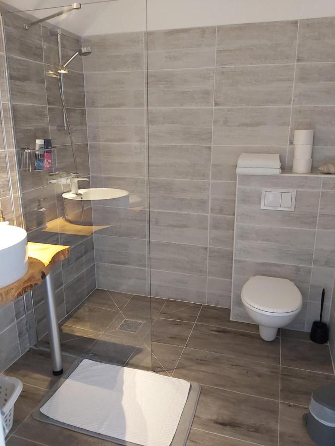 Rooms Grizzly Слуни Екстериор снимка