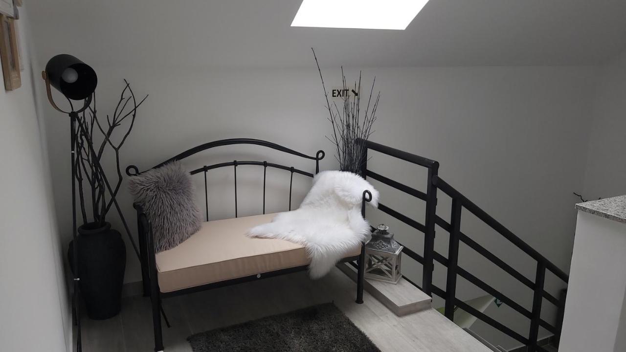 Rooms Grizzly Слуни Екстериор снимка